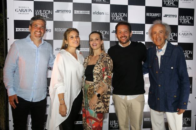Wilson Tobal y Elden, la union que ilumino el evento mas destacado de Punta del Este con invitados fashionistas. 